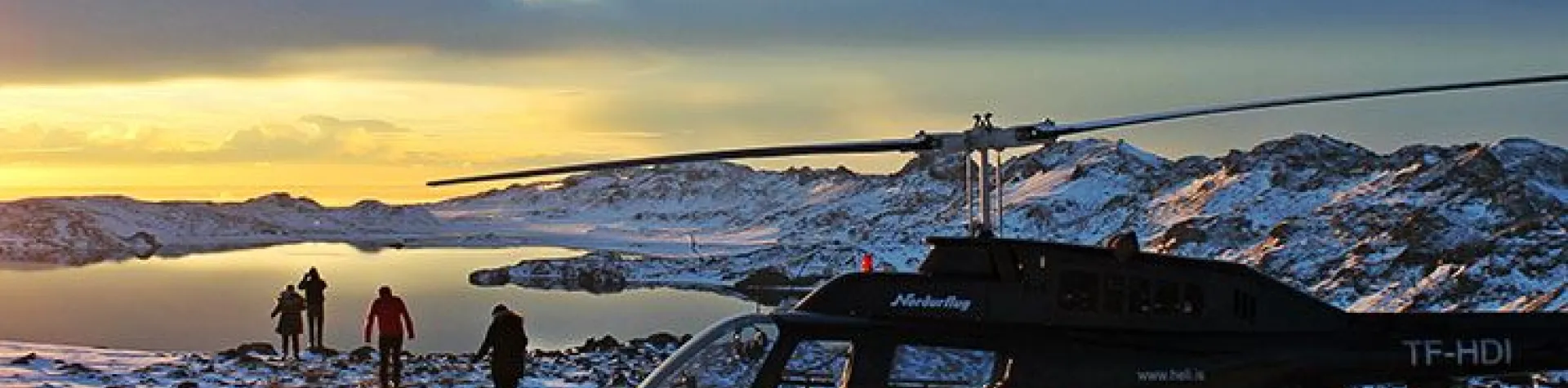 Helikoptertur över Reykjavik + bergstopp (morgon/30-45min) (M04)