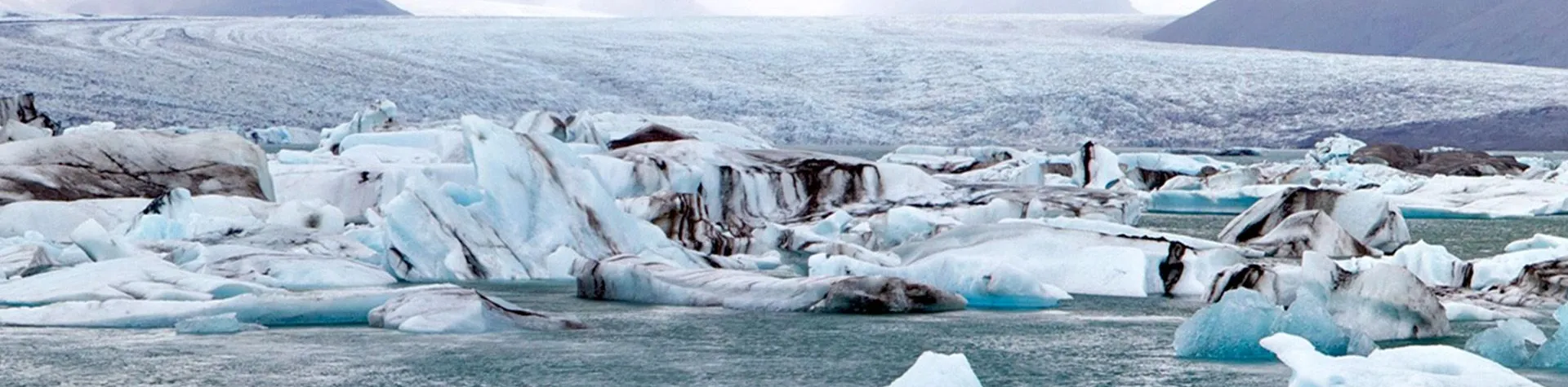 Glaciärlagunen Jökulsárlón & båttur (07:00/14,5 tim) (A10)