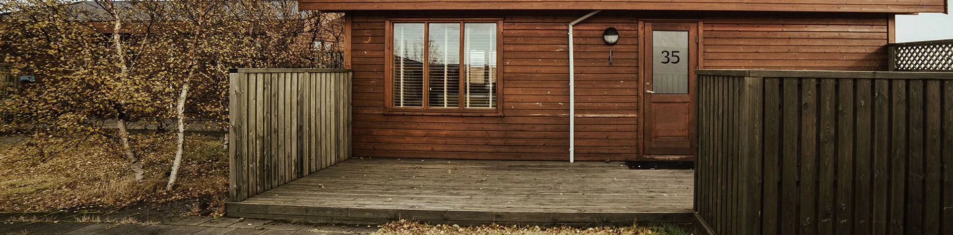 Timrade stugor på sydvästra Island